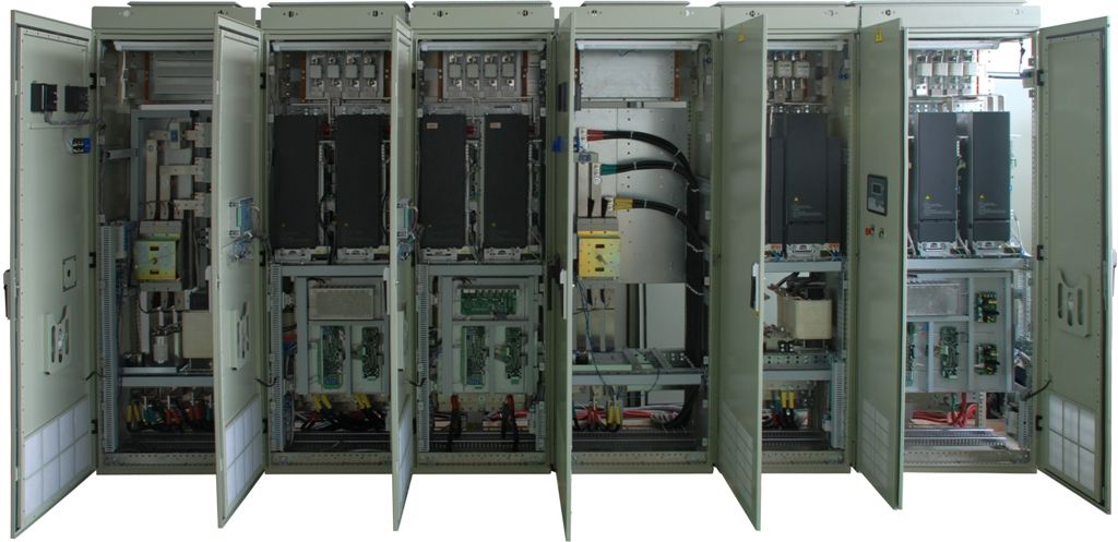 石家莊配電柜,河北配電柜,石家莊變頻柜,石家莊PLC控制柜